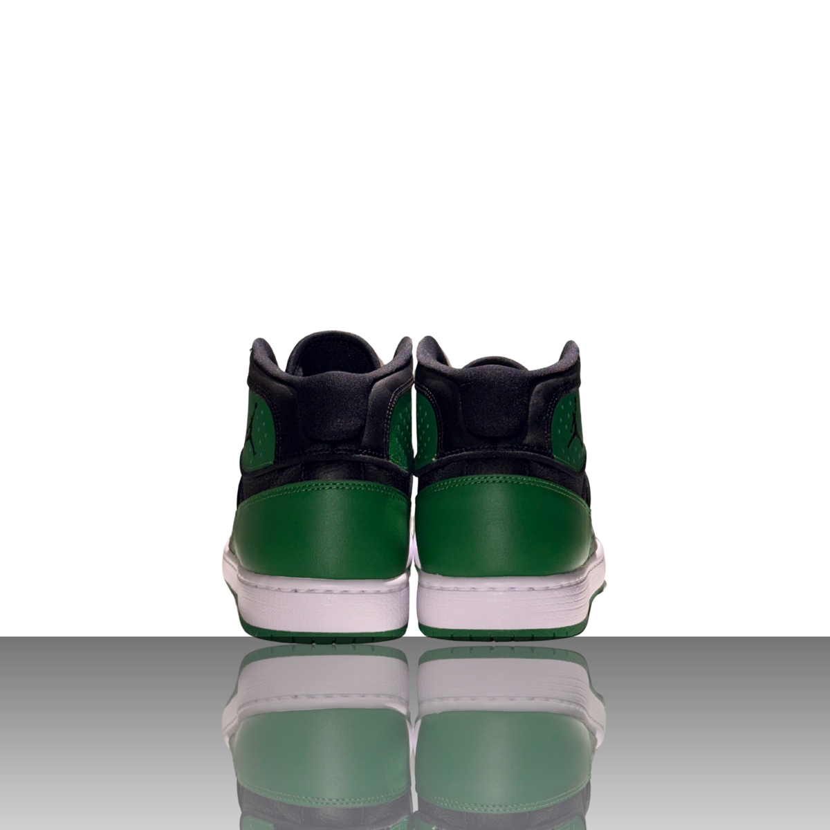 Nike Jordan Access Black Aloe Verde Sneaker in Schwarz und Grün – Detailansicht 2