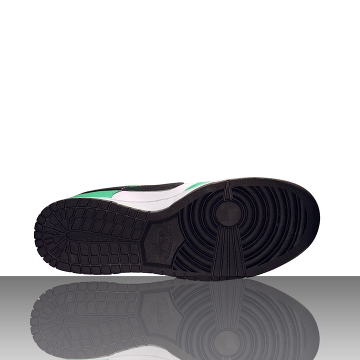 Nike Dunk Low Sneaker in Grün – Detailansicht