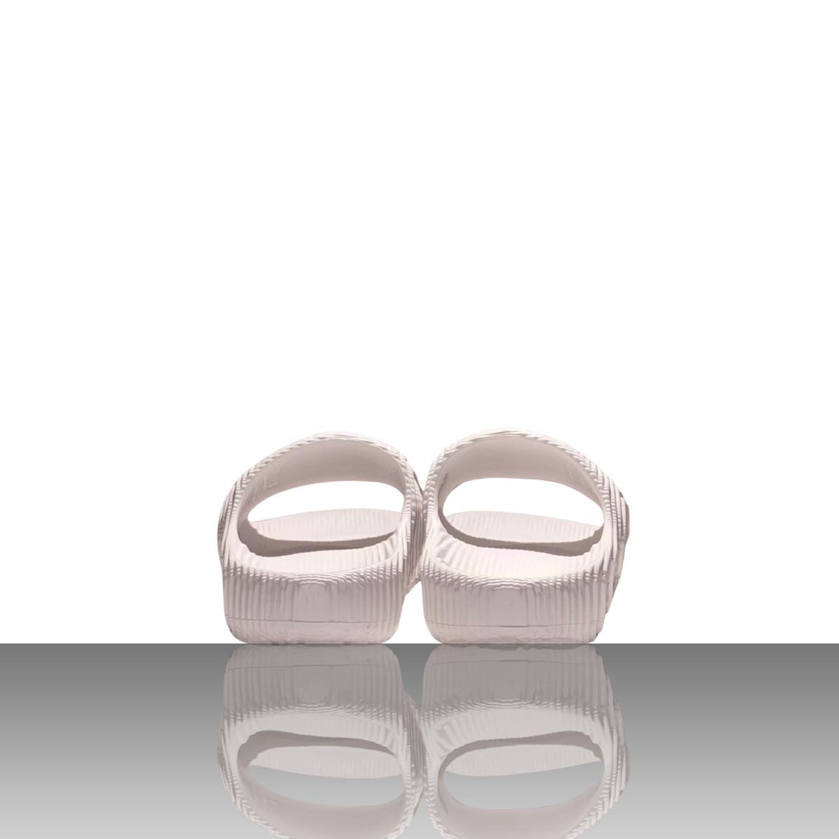 adidas Adilette 22 Crystal White Slides in Weiß – Detailansicht 2