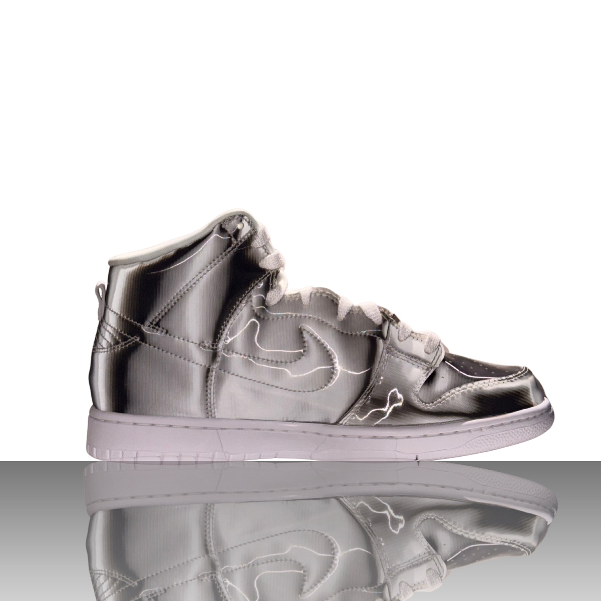 Nike Dunk High CLOT Metallic Silver Sneaker in Silber