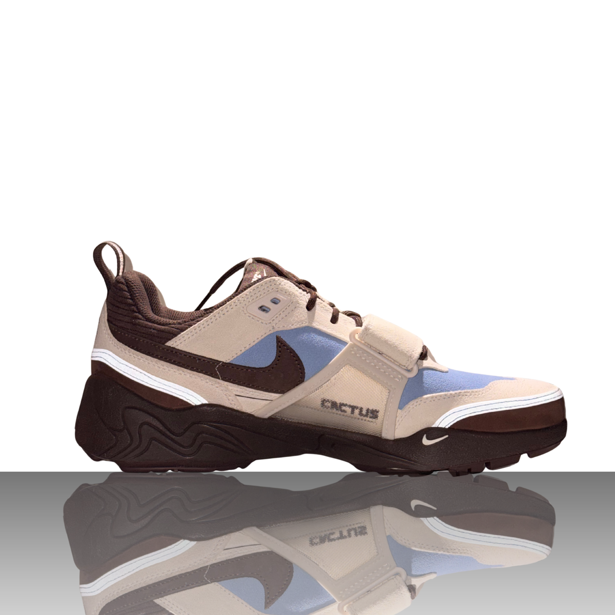 Travis Scott x Nike Zoom Field Jaxx Leche Blue Sneaker