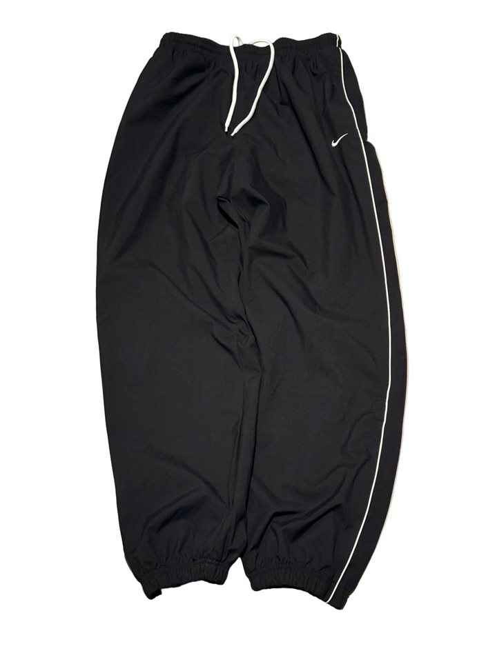 Nike Vintage/Classic Trackpants – Baggy Fit – Minimal Design