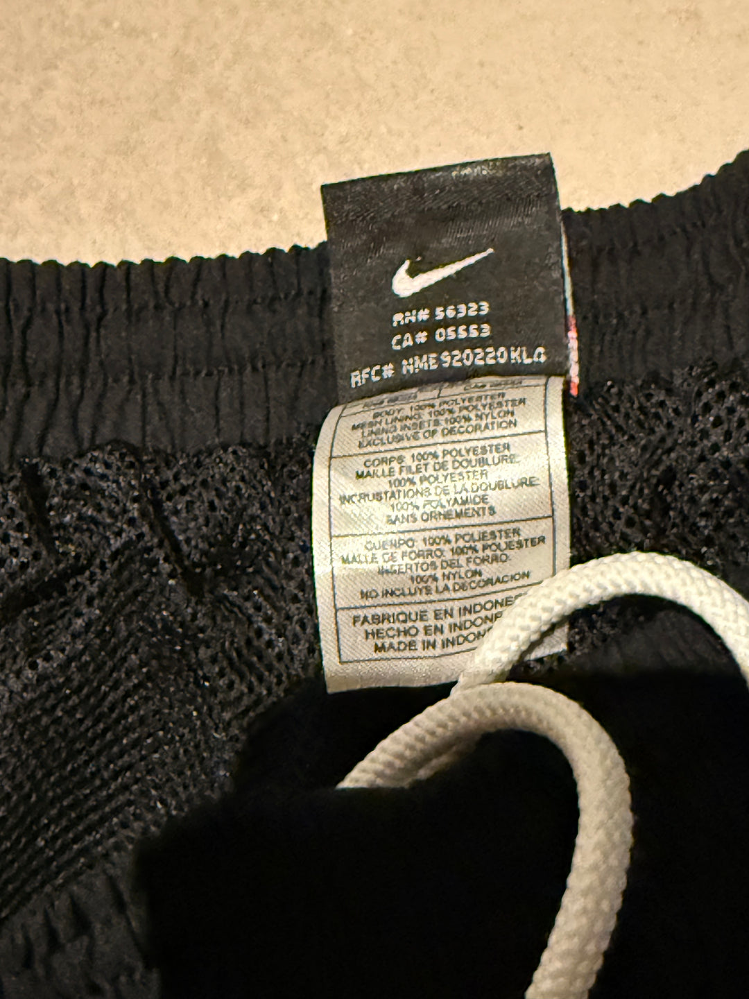 Nike Vintage/Classic Trackpants – Baggy Fit – Minimal Design
